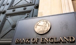 Bank of England Warns of Higher Market Volatility From AI-Driven Trading